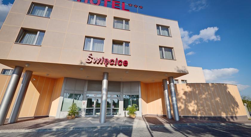 ŚWIĘCICE hotel okolice Warszawy noclegi konferencje wypoczynek w Polsce